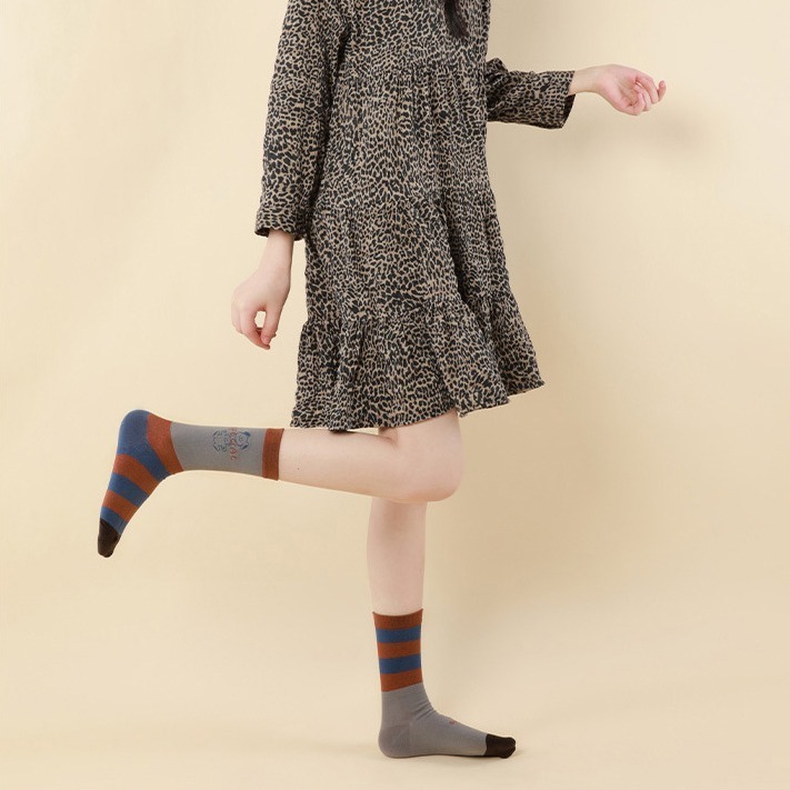 VYPST 現貨 趣味Hello系列中筒襪 純棉襪 素色 長襪 襪子 百搭必備 交換禮物 生日禮物 情人節禮物-細節圖9