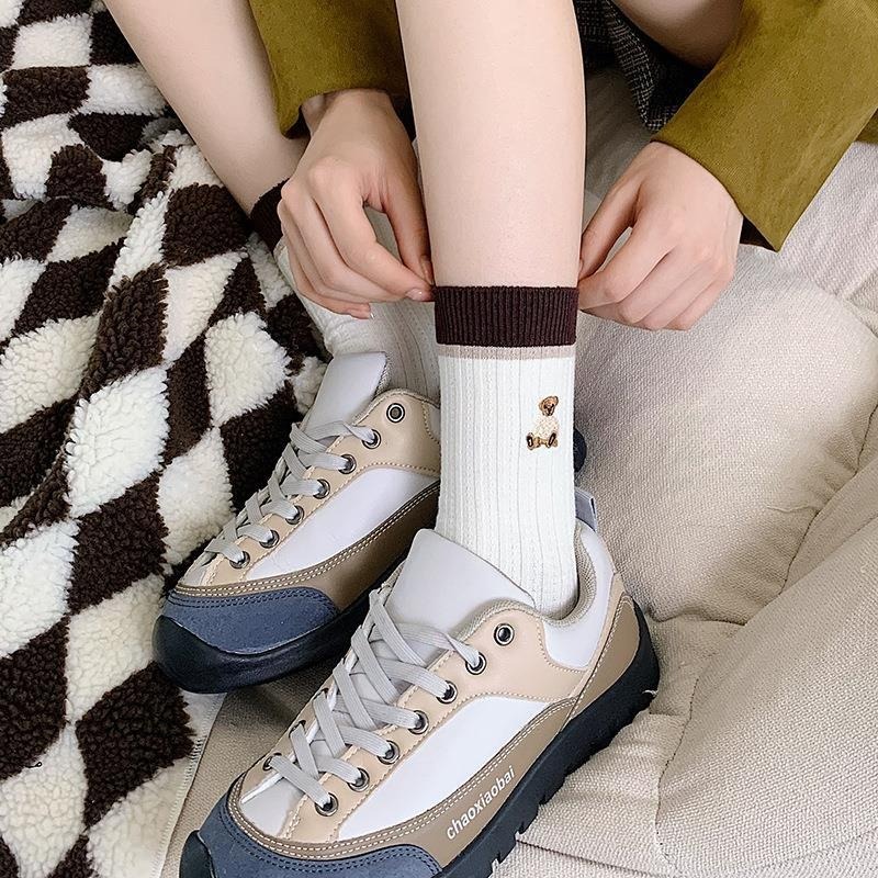 VYPST 現貨 咖啡色系條紋熊熊中筒襪 襪子 長襪  純棉襪 生日禮物 交換禮物 情人節禮物-細節圖3