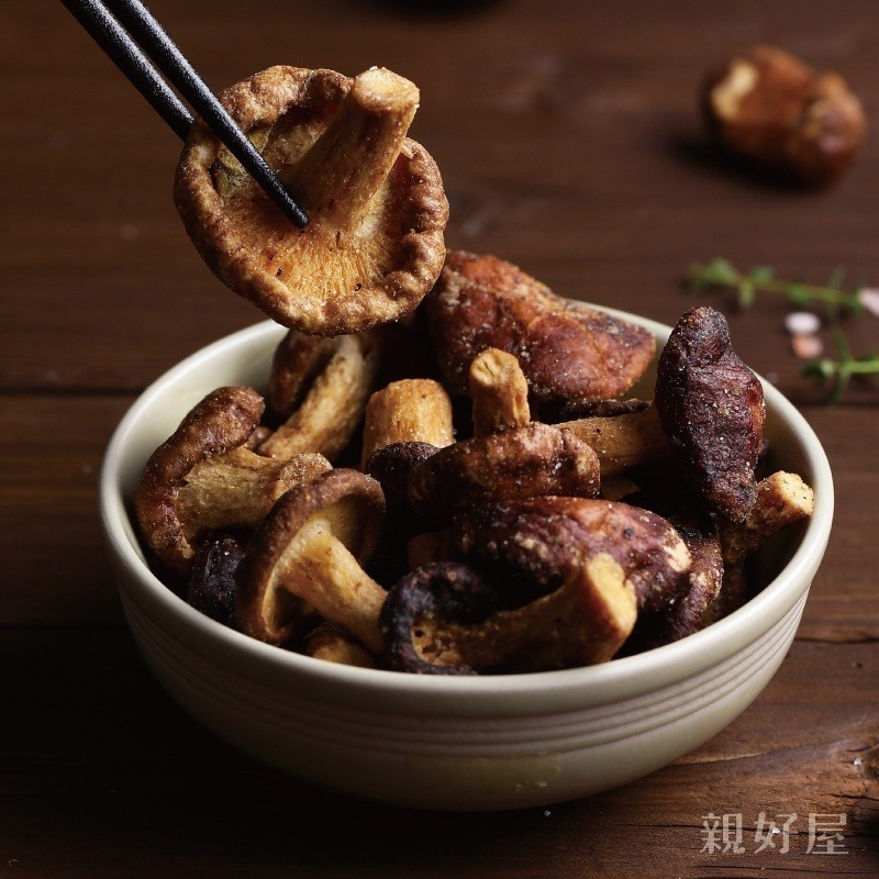 【鄉菇香 親好屋】風味鹽酥菇 台中新社 團購 天然系零食 整朵香菇製作 點心 輕鹽 無化學添加 零嘴 蔬果脆片脆菇75克-細節圖3