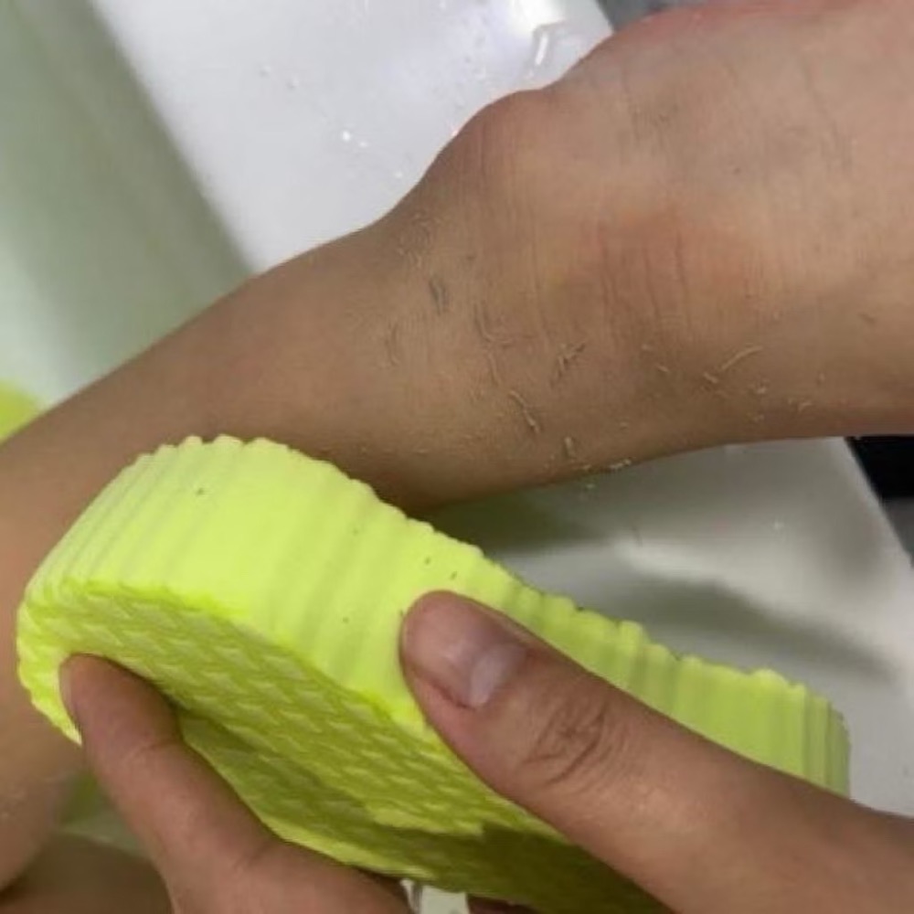 ⭐️現貨快速出貨⭐️ 韓國🇰🇷南大門市場代購瘋搶爆款 CoCoLab® 角質橡皮擦 爆屑搓澡海綿-細節圖4