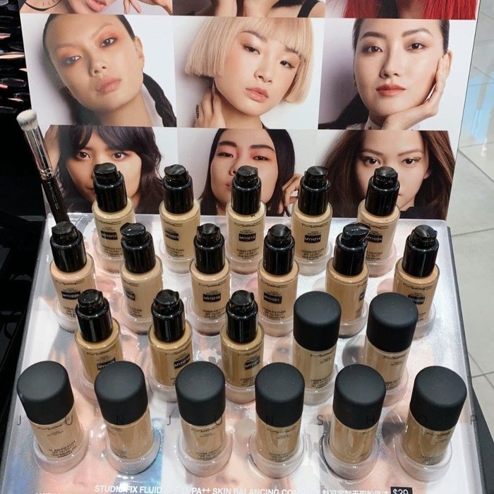 新款 超持妝絲絨水慕斯粉底 Giorgio Armani 設計師水感光影粉底 亞曼尼 GA 粉底液-細節圖8