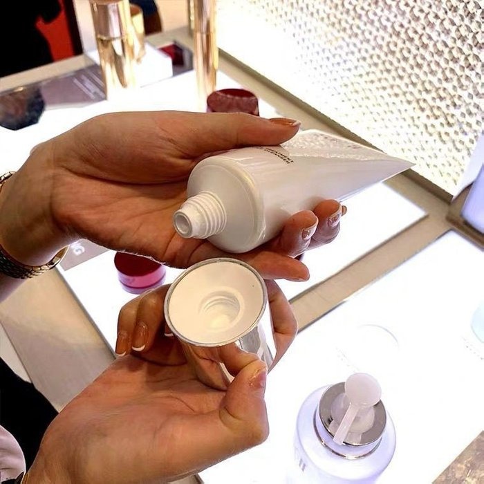 💯免稅代購 全效活膚潔面乳 男士活能保濕潔面乳 男士潔面乳 氨基酸潔面乳 深層清潔 溫和洗面乳120g-細節圖3