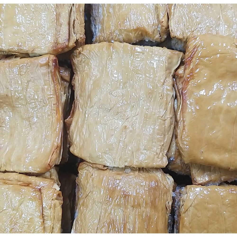 【全館999免運】大叔嚴選~煙燻豆包 約600克±10%-細節圖2