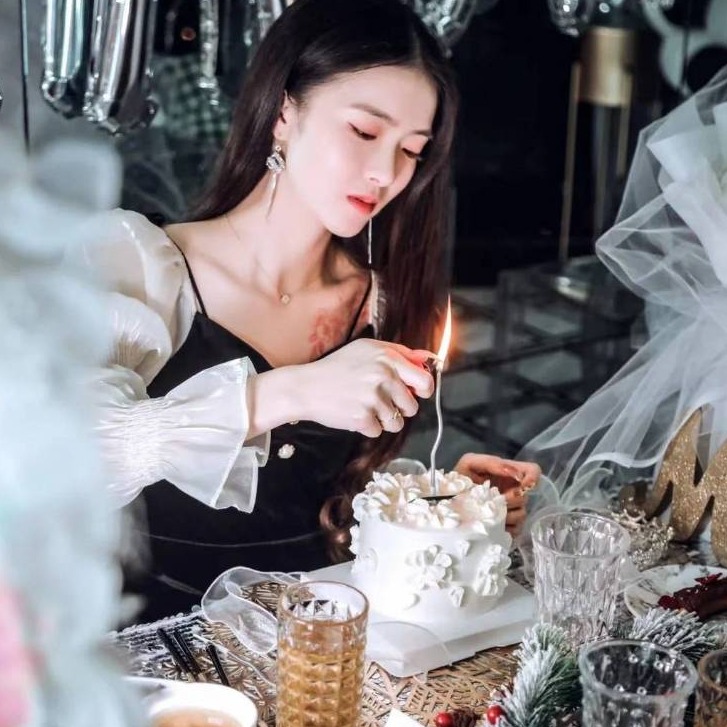 氣球派對多🎉彎曲蠟燭 生日蠟燭 生日佈置 蠟燭 周歲佈置 生日禮物 蛋糕裝飾 造型蠟燭 蛋糕蠟燭 螺旋蠟燭 金屬蠟燭-細節圖8