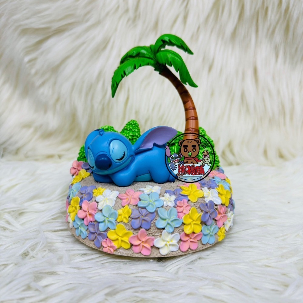 【現貨】上海迪士尼樂園限定 史迪奇 甜夢小島森林旋轉音樂 擺件 旋轉音樂盒 公仔 Stitch 擺飾 雕像 熊格舖-細節圖2