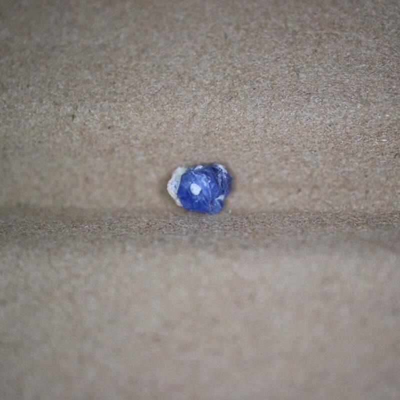 【艾爾莎寶石】【附成分分析書】【原礦】0.31ct 越南鈷尖晶石 Cobalt Spinel 商業名稱藍小妖-細節圖3