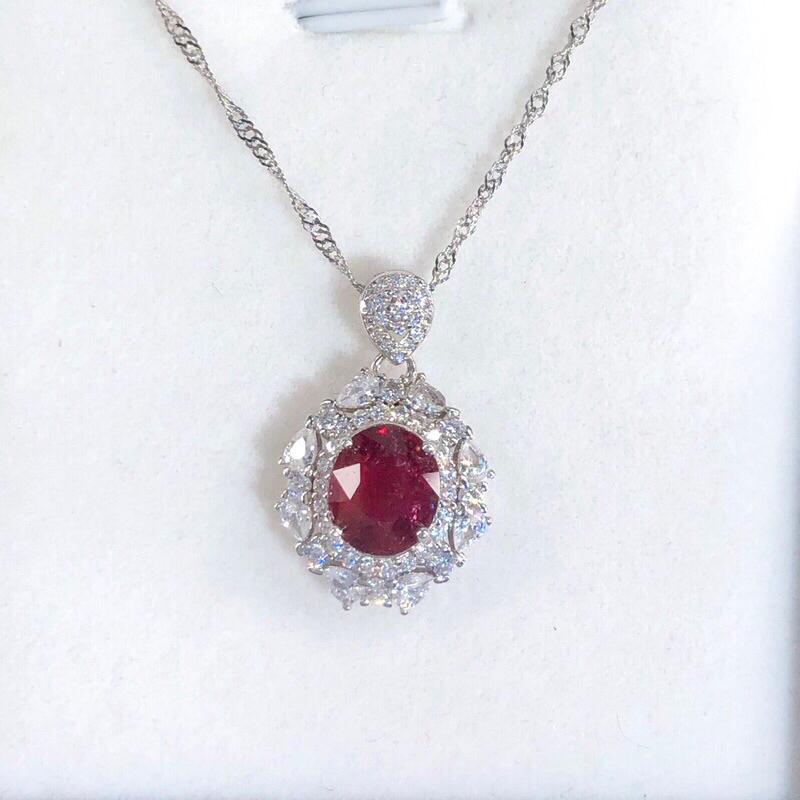 【艾爾莎寶石+】1.8ct 閃亮螢光紅！天然無燒紅寶碧璽 Rubellite 925純銀美墜 高貴典雅 附S925銀鍊-細節圖3