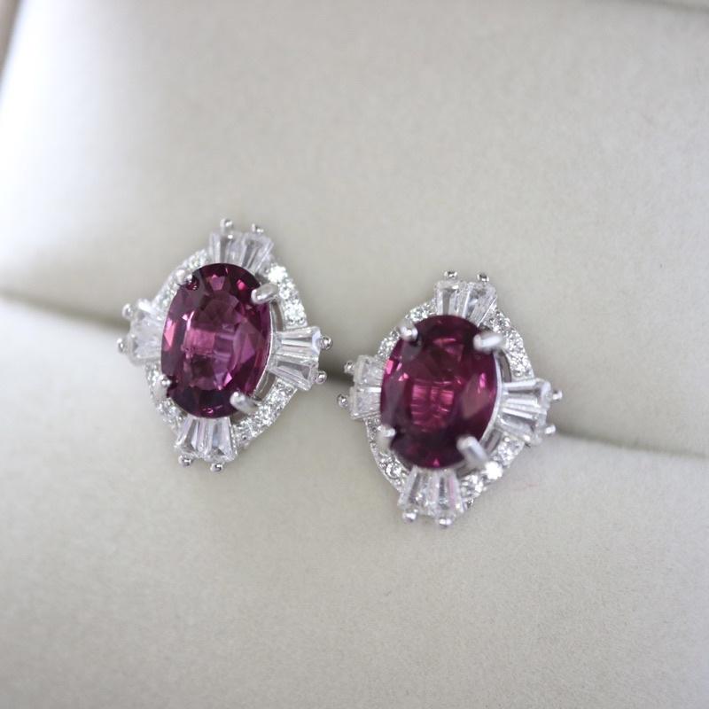 【艾爾莎寶石】共3.17ct 天然無燒紫玫瑰石榴石 Rhodolite 925銀鍍厚白K耳釘-細節圖2