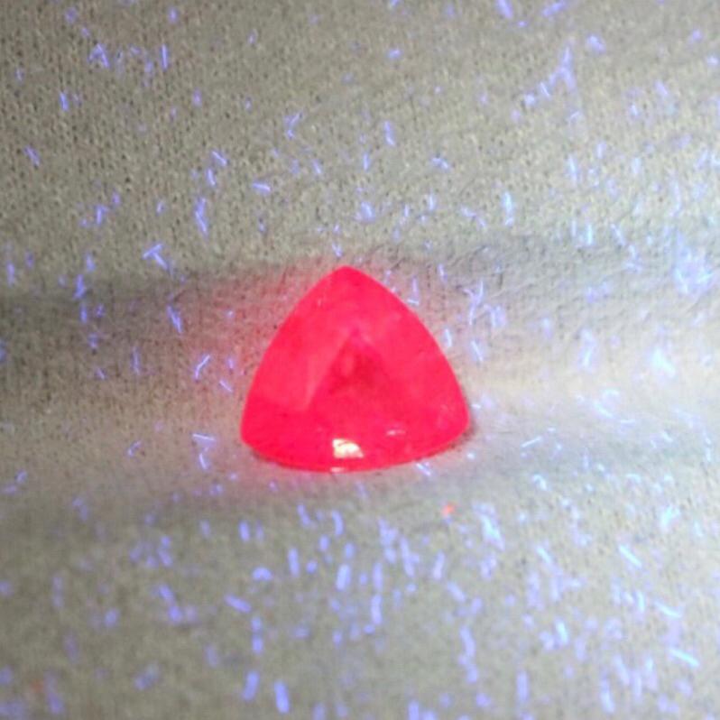 【艾爾莎寶石】【附證】1.81ct 絕地武士！傳說中的霓虹紅！天然無燒緬甸 尖晶石Jedi Spinel 火光超強-細節圖4