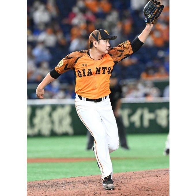 UA 日本職棒 讀賣巨人 2020 橙魂 應援球衣 L (罩衫 運動 排汗 球迷 NPB 棒球 棒壘 巨人)-細節圖2