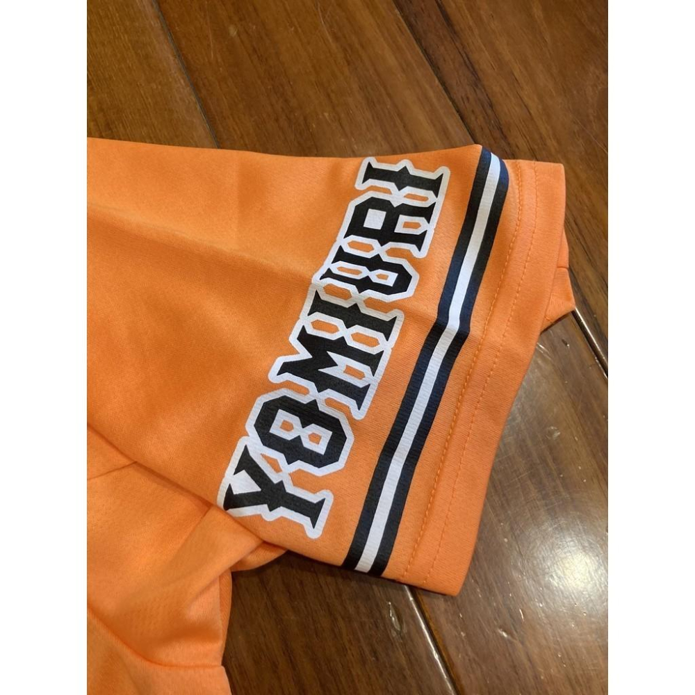 adidas 日本職棒 讀賣巨人 2014 橙魂 80周年 應援球衣 L(罩衫 日職 NPB 愛迪達 棒球 棒壘 巨人)-細節圖6