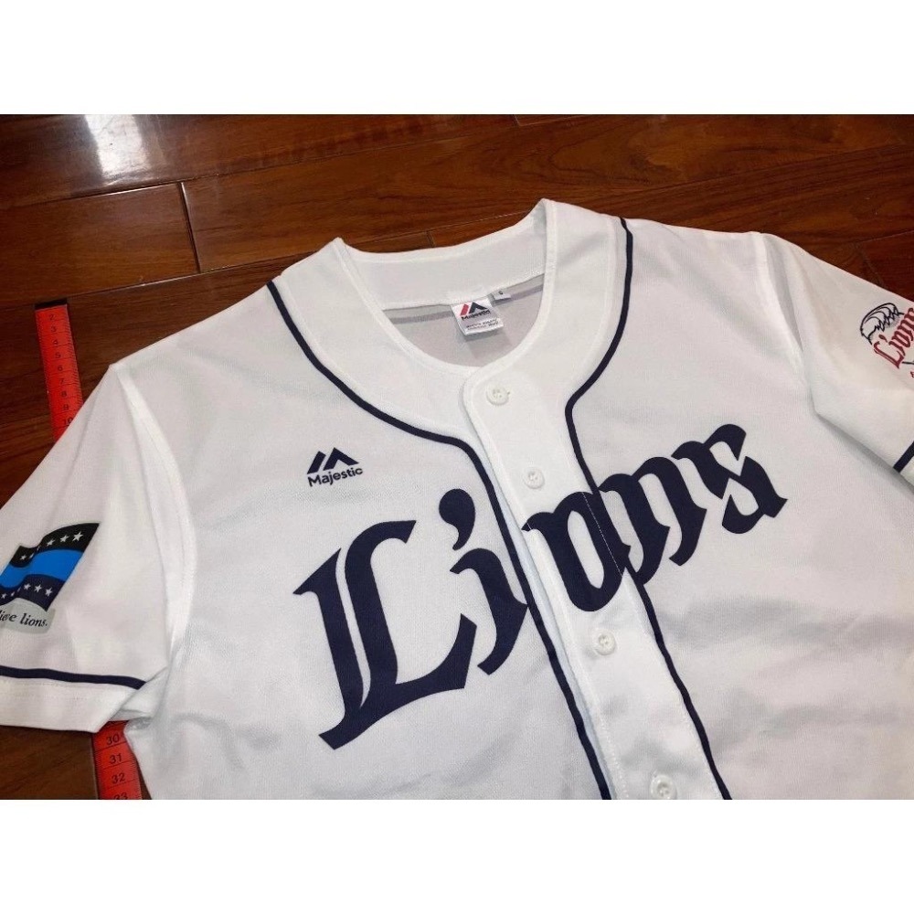 日本職棒 西武獅 2015 經典主場白 應援球衣 S、M、L(罩衫 NPB 琦玉 棒球 壘球 棒壘 會員 小尺寸-細節圖3