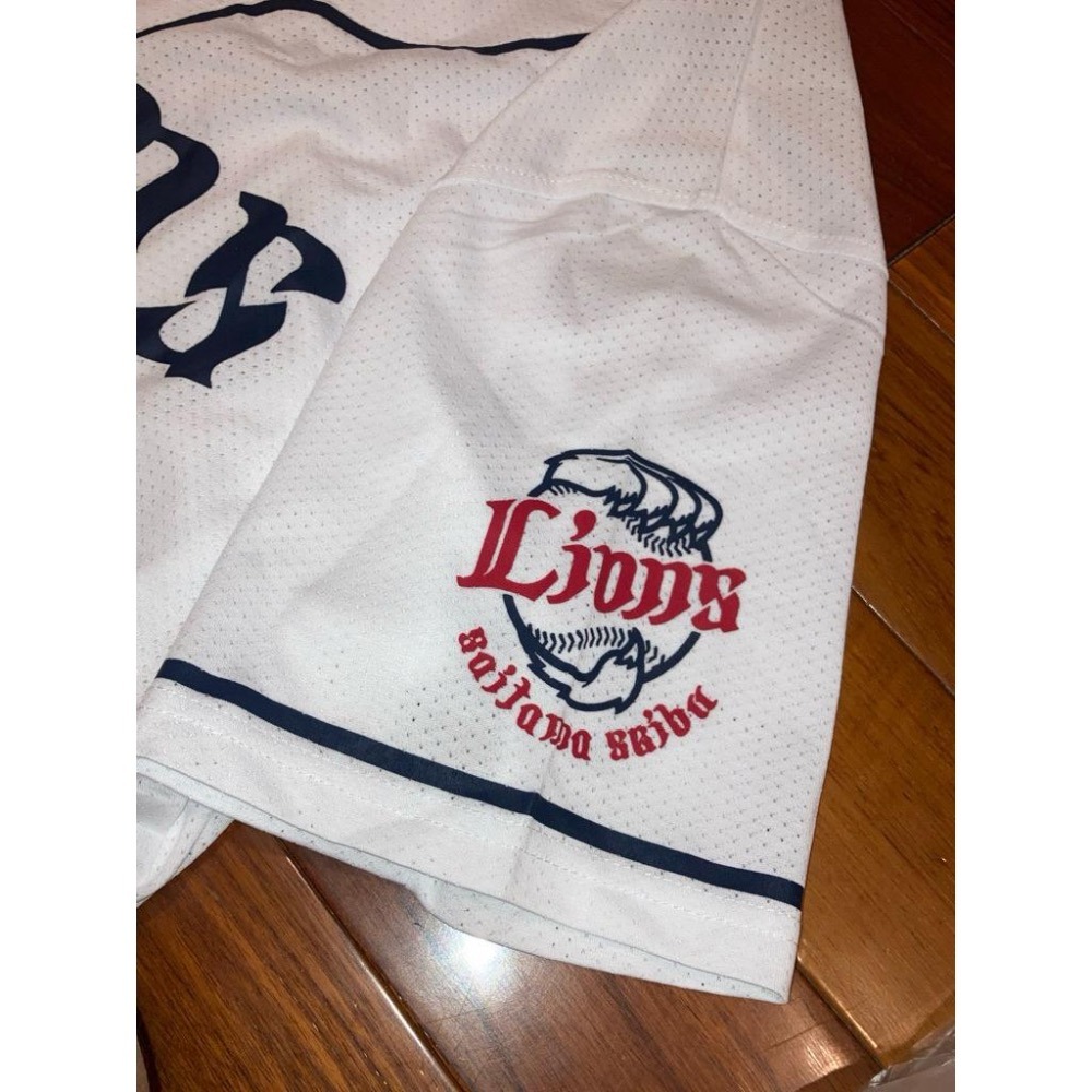 日本職棒 西武獅 2015 經典主場白 應援球衣 S、M、L(罩衫 NPB 琦玉 棒球 壘球 棒壘 會員 小尺寸-細節圖4