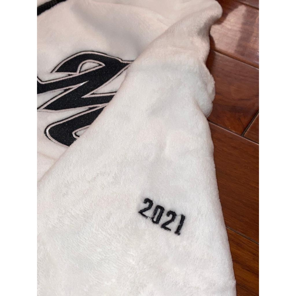 日本職棒 羅德海洋 2021 刺繡標 絨毛柔軟材質 連帽外套 (夾克 風衣 NPB 千葉 棒球 棒壘 電繡)-細節圖3