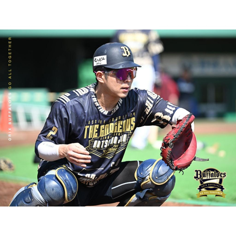 球員熱身同款! 日本職棒 歐力士猛牛 2024 大阪夏之陣 DESCENTE 短袖練習衣 L (NPB 棒球 短T 排汗-細節圖3