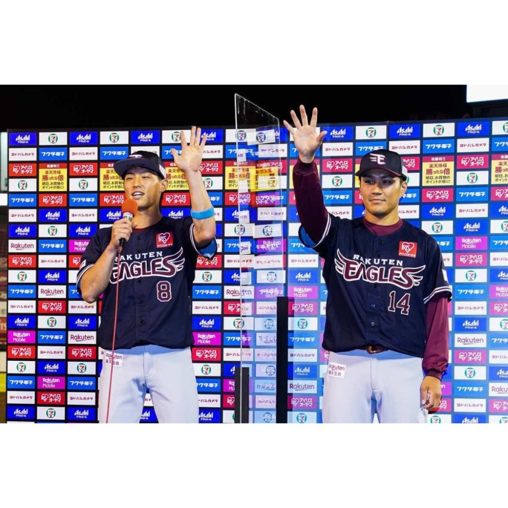 日本職棒 東北樂天金鷲 2020 FANS＇主題日 黑色 應援球衣 M、L (罩衫 金鶯 日職 NPB 棒球 棒壘)-細節圖3