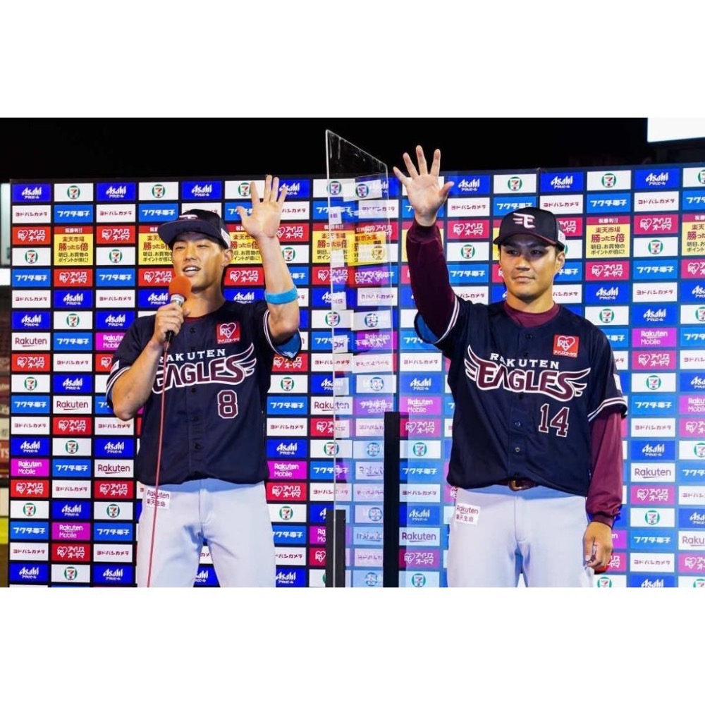 日本職棒 東北樂天金鷲 2020 FANS＇主題日 黑色 應援球衣 M、L (罩衫 金鶯 日職 NPB 棒球 棒壘)-細節圖3