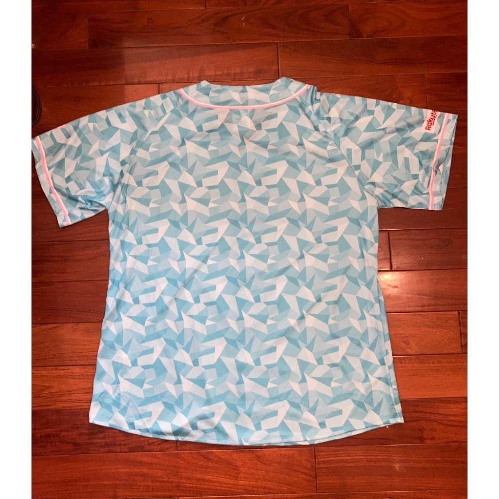 日本職棒 東北樂天金鷲 2023 女孩日 粉藍 應援球衣 M、L(罩衫 金鶯 NPB 棒球 棒壘 女生 辰見鴻之介)-細節圖7