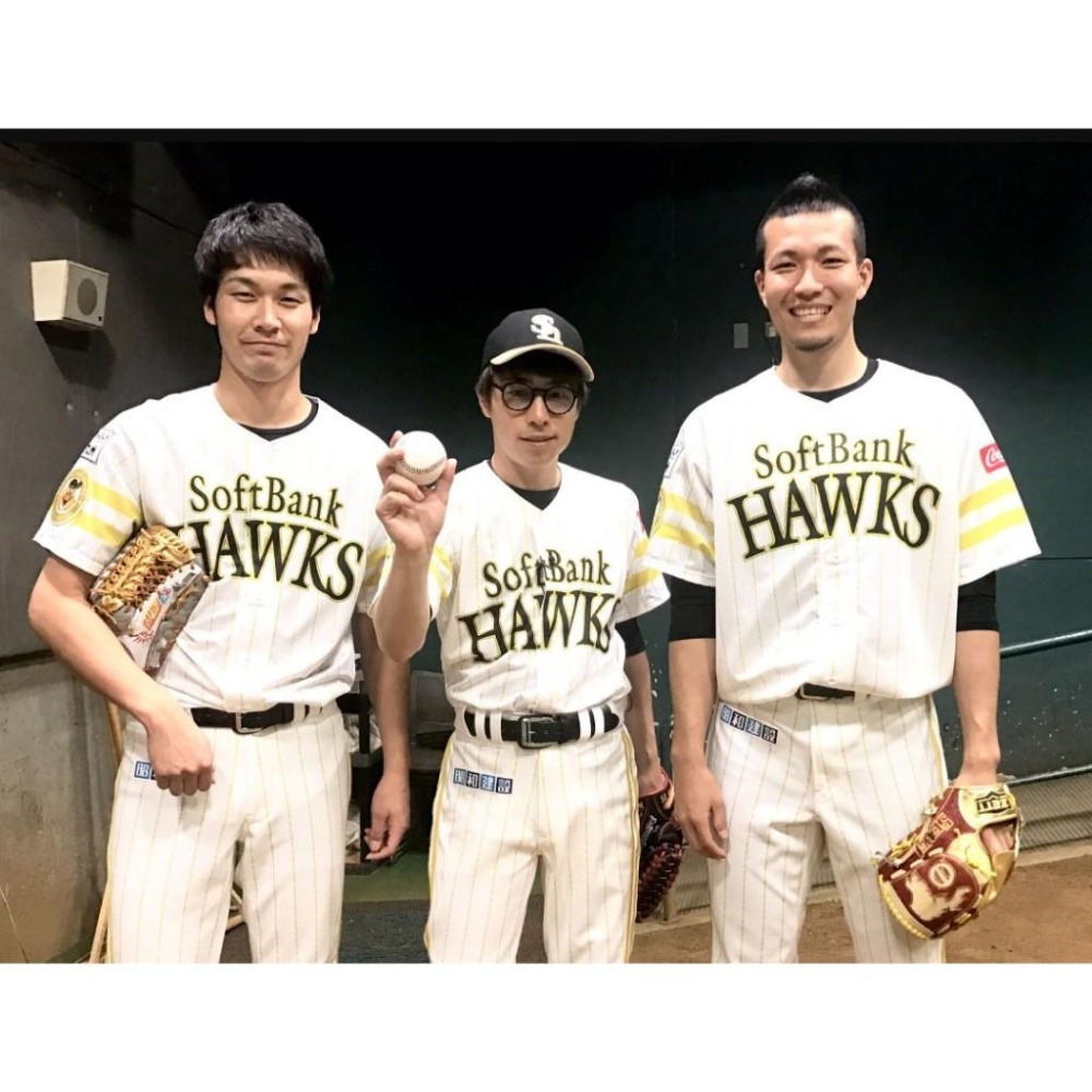 日本職棒 軟銀鷹 2018 鷹之祭典 條紋球衣 S、L(應援 罩衫 日職 NPB 棒球 壘球 棒壘 Majestic)-細節圖8