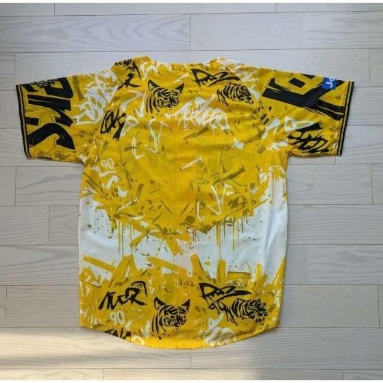 2025最新款! 阪神虎 MIZUNO 虎之夏 90周年 主題球衣 L(罩衫 NPB 棒球 壘球 棒壘 美津濃 日本職棒-細節圖7