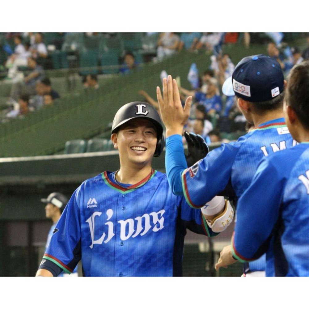 日本職棒 西武獅 2018 獅子風流 主題日 應援球衣 S、L (罩衫 日職 NPB 棒球 壘球 棒壘 小尺寸)-細節圖2