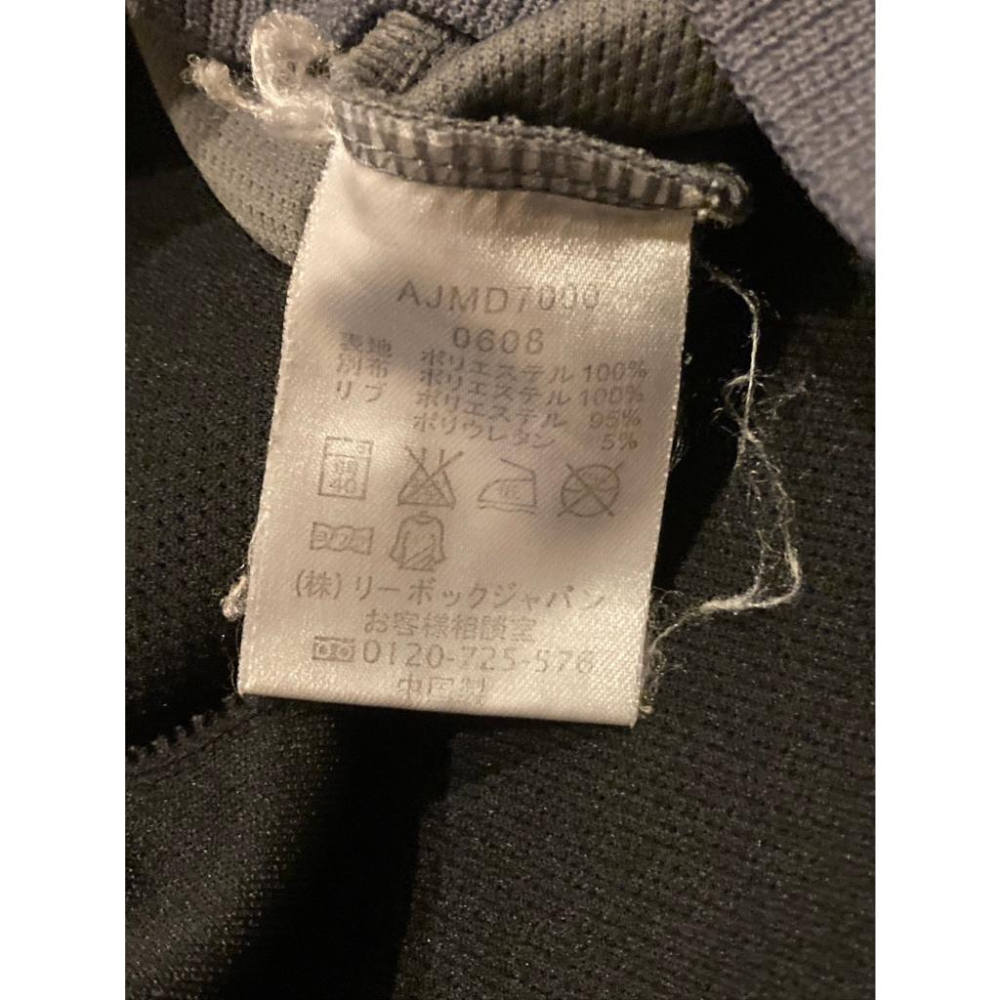 Reebok 黑+灰 運動外套/夾克 小尺寸S (風衣 防風 防曬 透氣 路跑 熱身 棒壘 足球 慢跑 籃球 銳步)-細節圖7