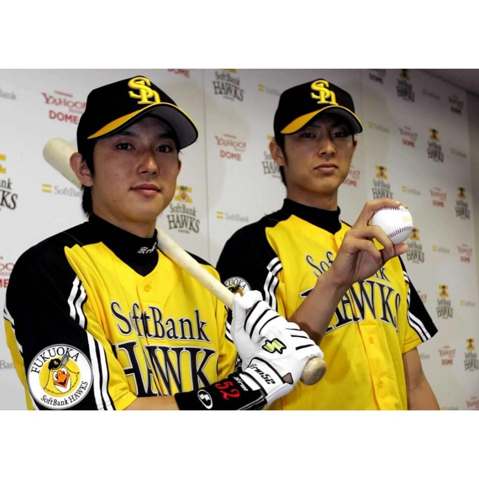 日本職棒 軟銀鷹 2006 鷹之祭典 應援球衣 S、L (罩衫 日職 NPB 棒球 壘球 棒壘 電繡臂章 小尺寸)-細節圖2