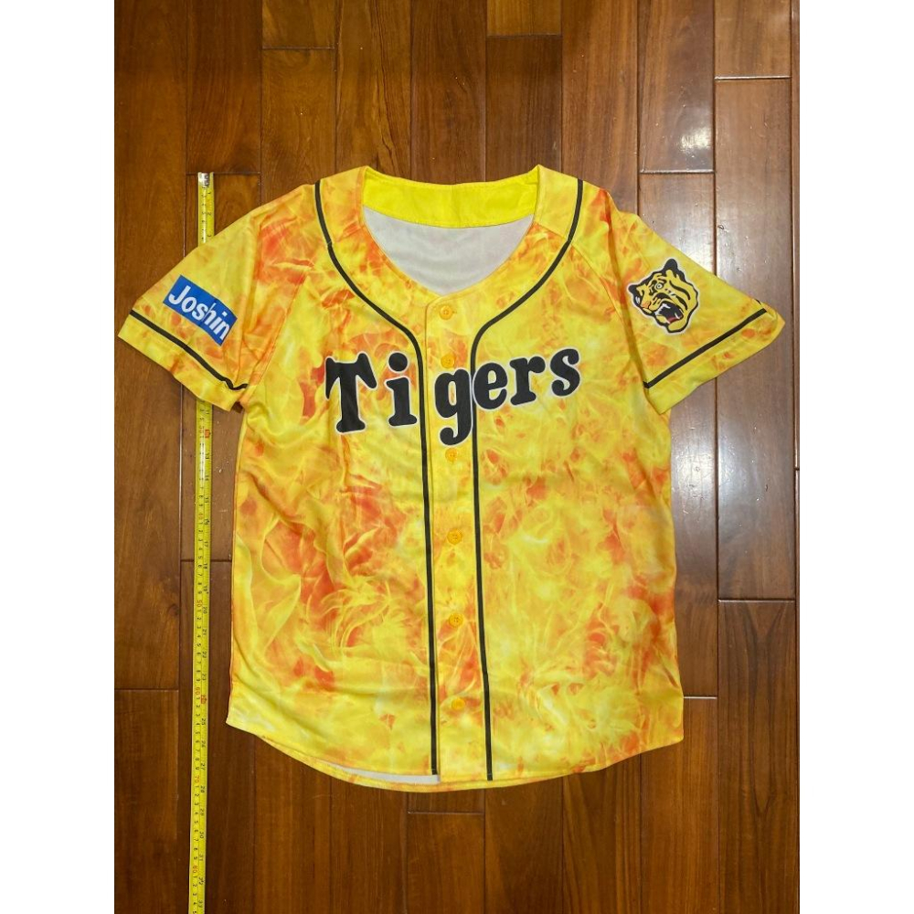 日本職棒 阪神虎 2019 虎之夏 火焰 應援球衣 M (罩衫 日職 NPB 棒球 壘球 棒壘 黃色)-細節圖6