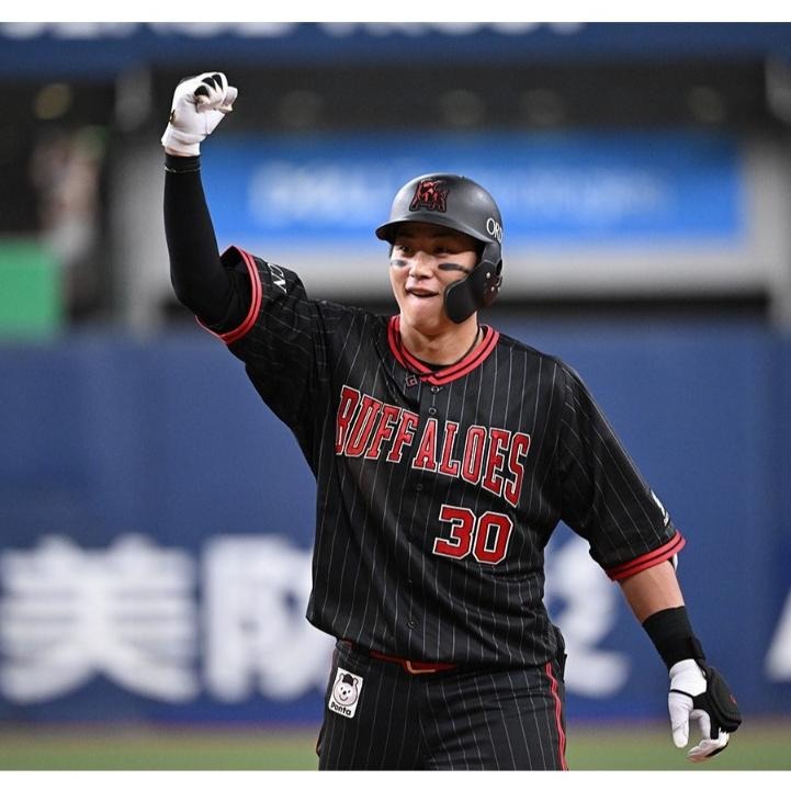 2025最新款! 日本職棒 歐力士猛牛 大阪夏之陣 應援球衣 (罩衫 日職 NPB 棒球 壘球 棒壘)-細節圖3