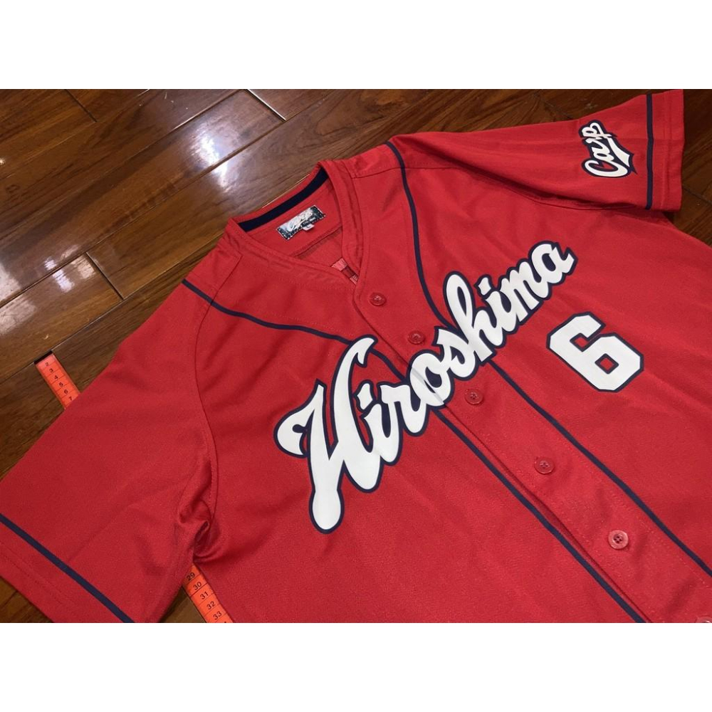 日本職棒 廣島鯉魚 #6安部友裕 親筆簽名 客場 應援球衣 (罩衫 日職 NPB 棒球 棒壘)-細節圖6