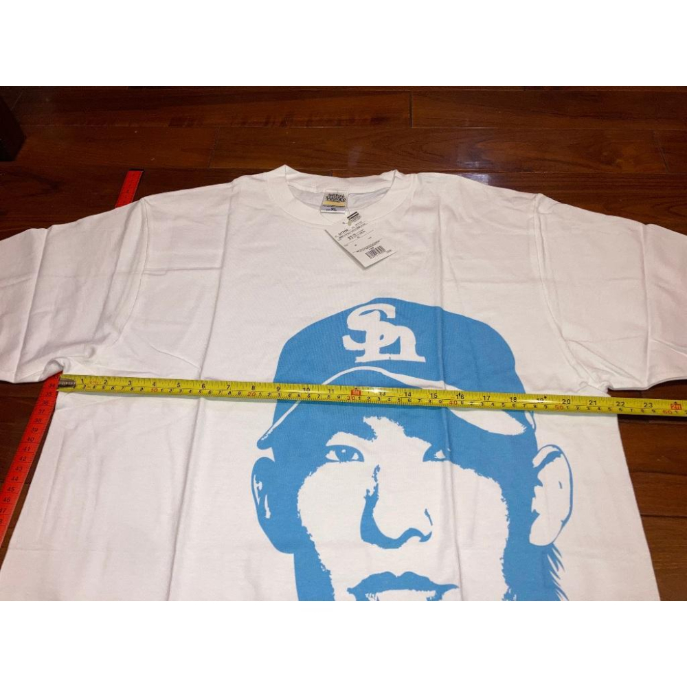 全新 軟銀鷹 本多雄一 2011最佳九人+金手套 紀念 棉質 肖像上衣 XL(職棒 日本 NPB 棒球 棒壘 衣服 短T-細節圖6