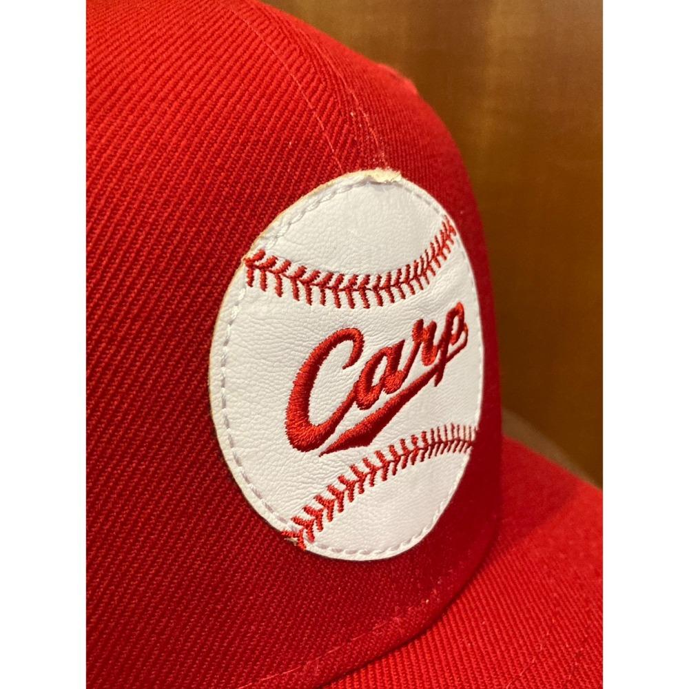 new era 日本職棒 廣島鯉魚 刺繡 棒球圓標 可調式 棒球帽 9FIFTY (NPB 棒球 壘球 棒壘 帽子)-細節圖3