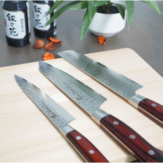 日本製 堺孝行｜三德刀 日本刀 牛刀 菜切 主廚刀 黑影 銀河 VG10 鐵氟龍塗層 33層 鎚目 大馬士革紋 不沾黏-細節圖2