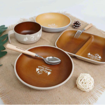 日本製造 史努比 snoopy木紋 奶茶色 圓盤 湯碗 分隔盤 | 日本製木質色露營餐盤組  Bu媽你好-細節圖2