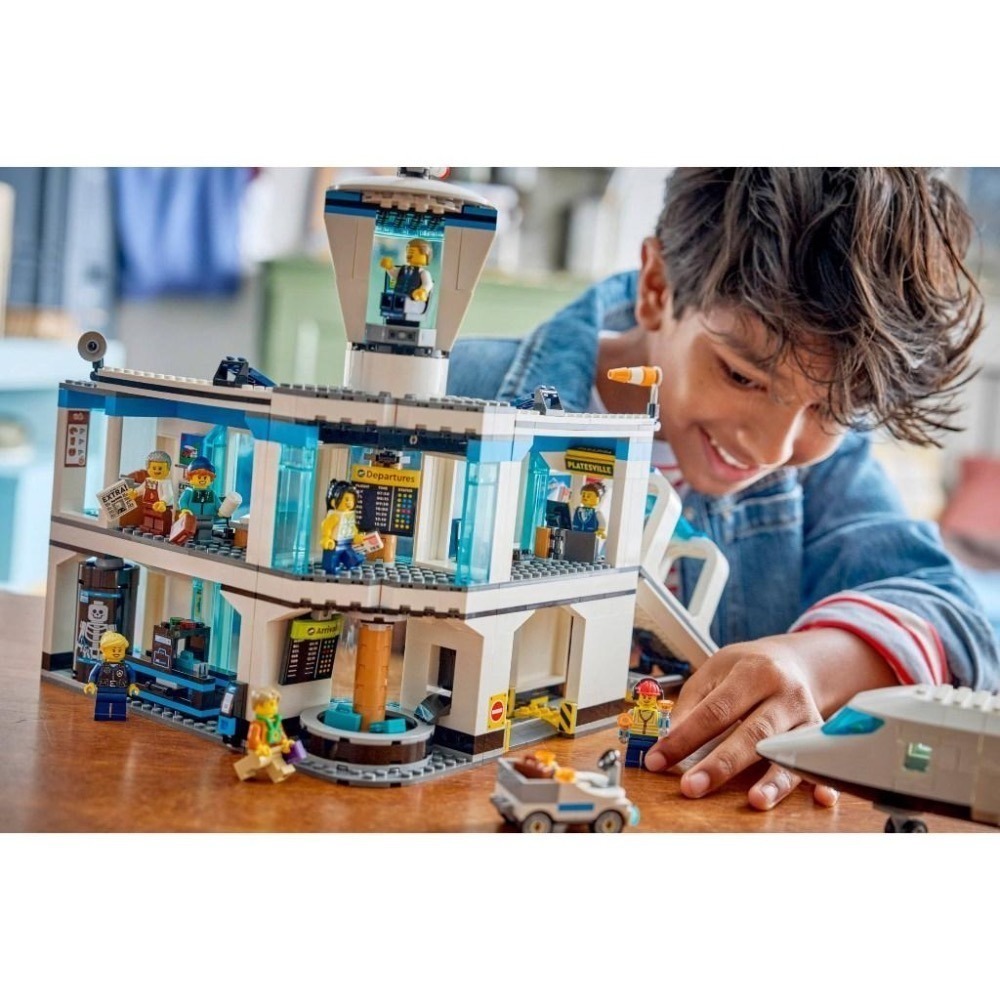 [大王機器人] LEGO 60502 機場與飛機 樂高® 城市 LEGO® City系列 零件數：887-細節圖3