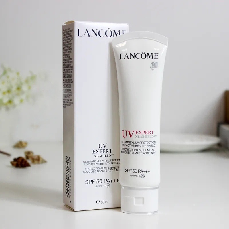 LANCOME 蘭蔻 超輕盈UV水凝露SPF50 PA++++ 50ML 蘭蔻 亮素顏霜 防曬乳  防曬霜-細節圖2