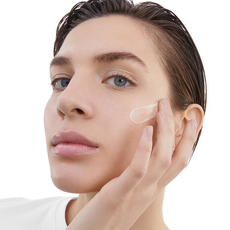 YSL 聖羅蘭 極效活萃輕盈UV防曬凝露SPF 50+/PA++++ 防曬凝露 防曬乳 防曬霜-細節圖2