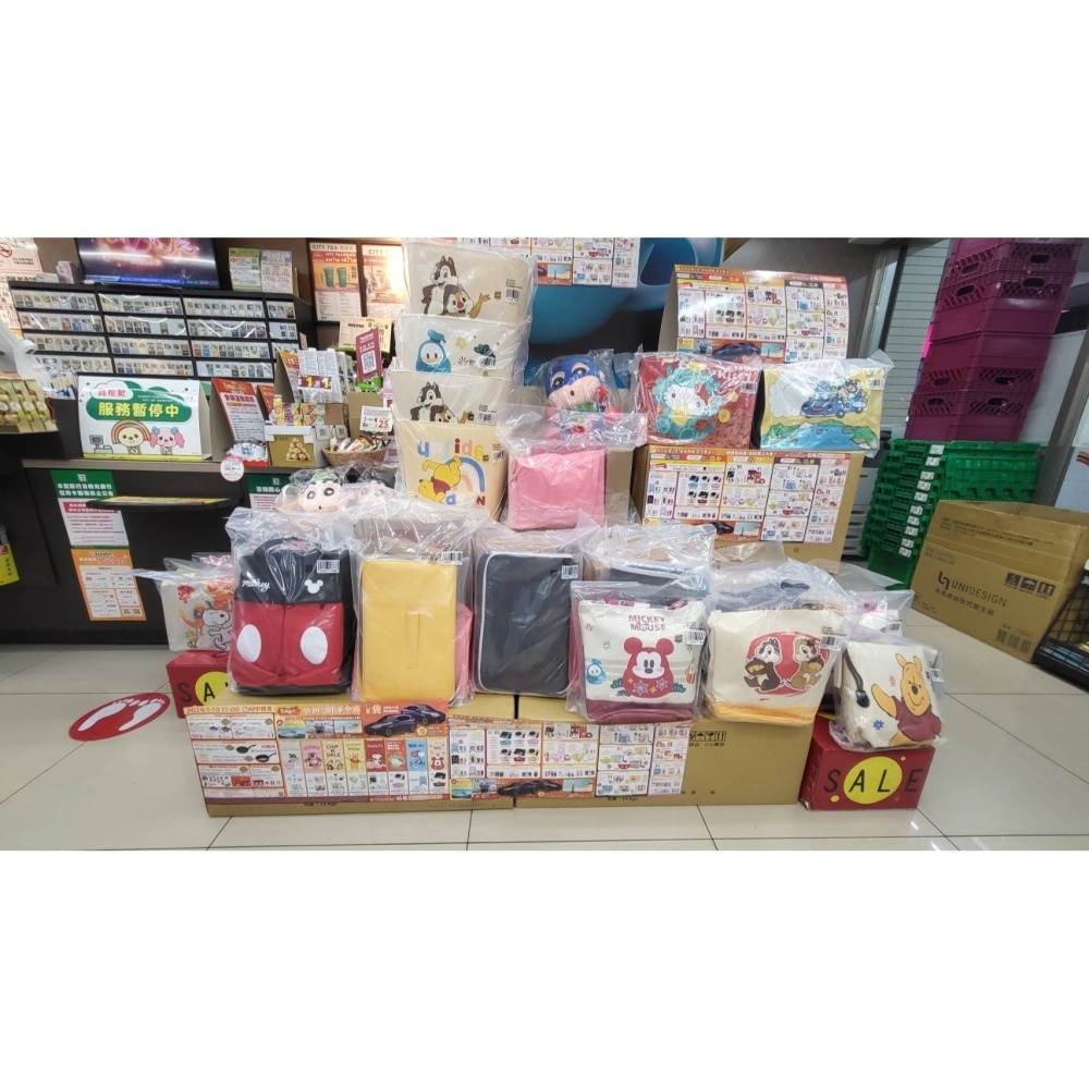 (出清~原價7折起)迪士尼☆新年福袋☆龍年限定【特價每款209元起】全新限量/Kitty/米奇/維尼/比7-11買還便宜-細節圖9