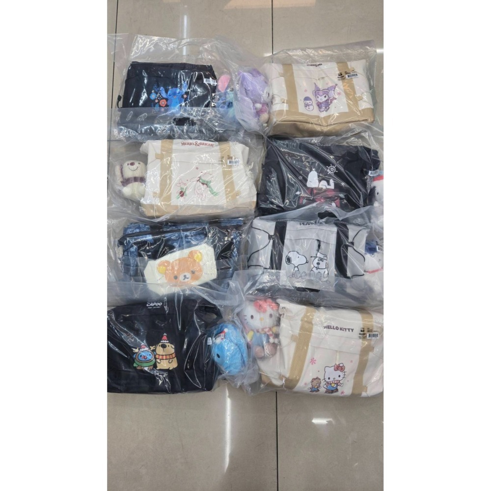 現貨)7-11 2025年☆聖誕福袋☆抽繩大托特包+絨毛擦手巾【特價490元起】全新未拆/限量/福袋/抽獎/Kitty-細節圖3