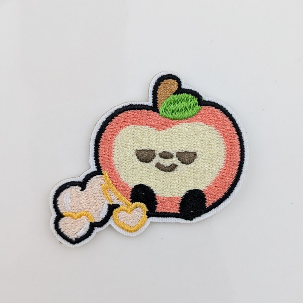 【戀與深空】可愛刺繡卡貼 可燙印 好氣鴨 塗鴨嘰 兔兔球 小雪球-規格圖5