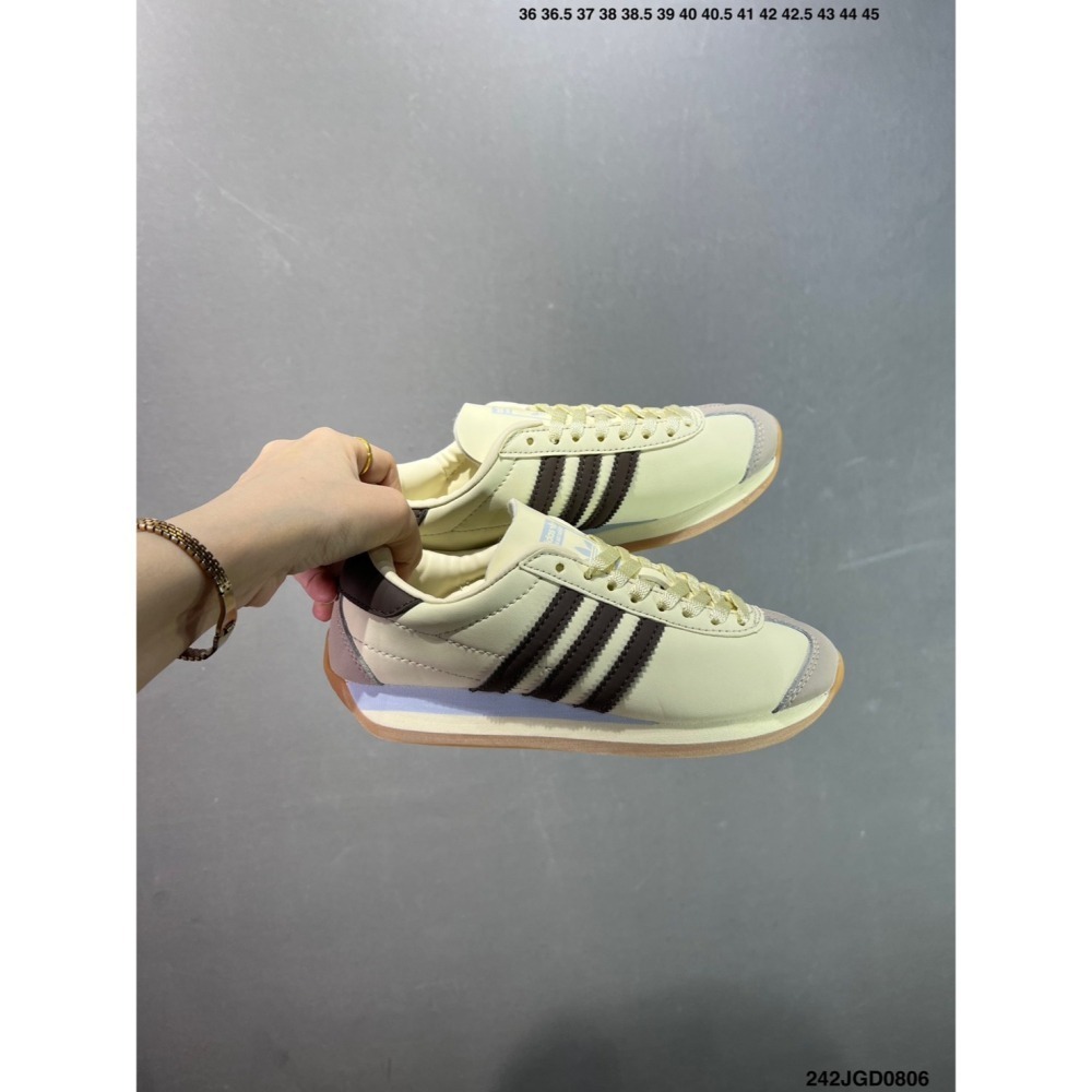 【季得運動】Adidas  Originals COUNTRY運動防滑低筒馬拉松跑步鞋36-45 250807D-細節圖2