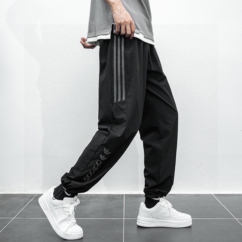 【季得運動】牛奶般絲滑！夏季輕盈透氣情侶款男女同款 Adidas男士休閒運動褲 *M-3XL 。250812B-細節圖2