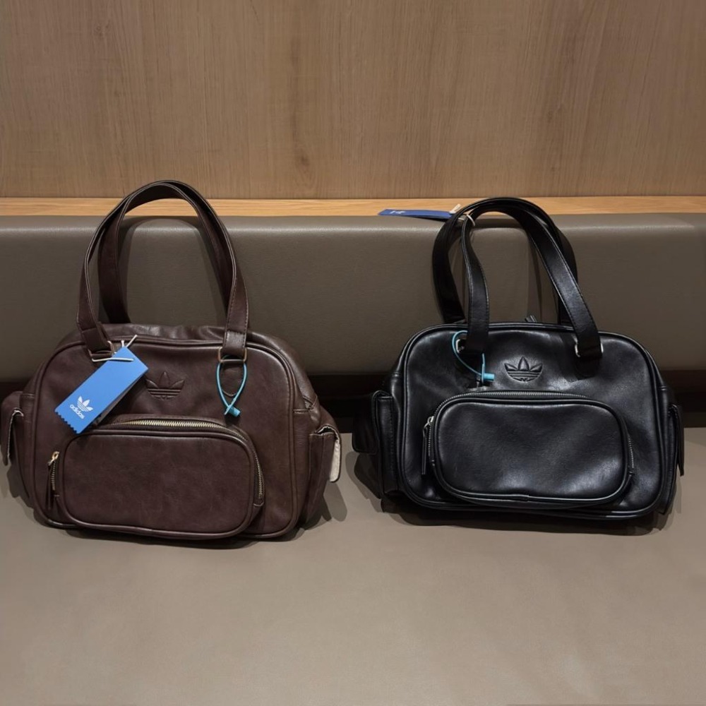 【季得運動】adidas三葉草復古風 大容量 皮質挎包*黑 咖啡。509108F-細節圖2