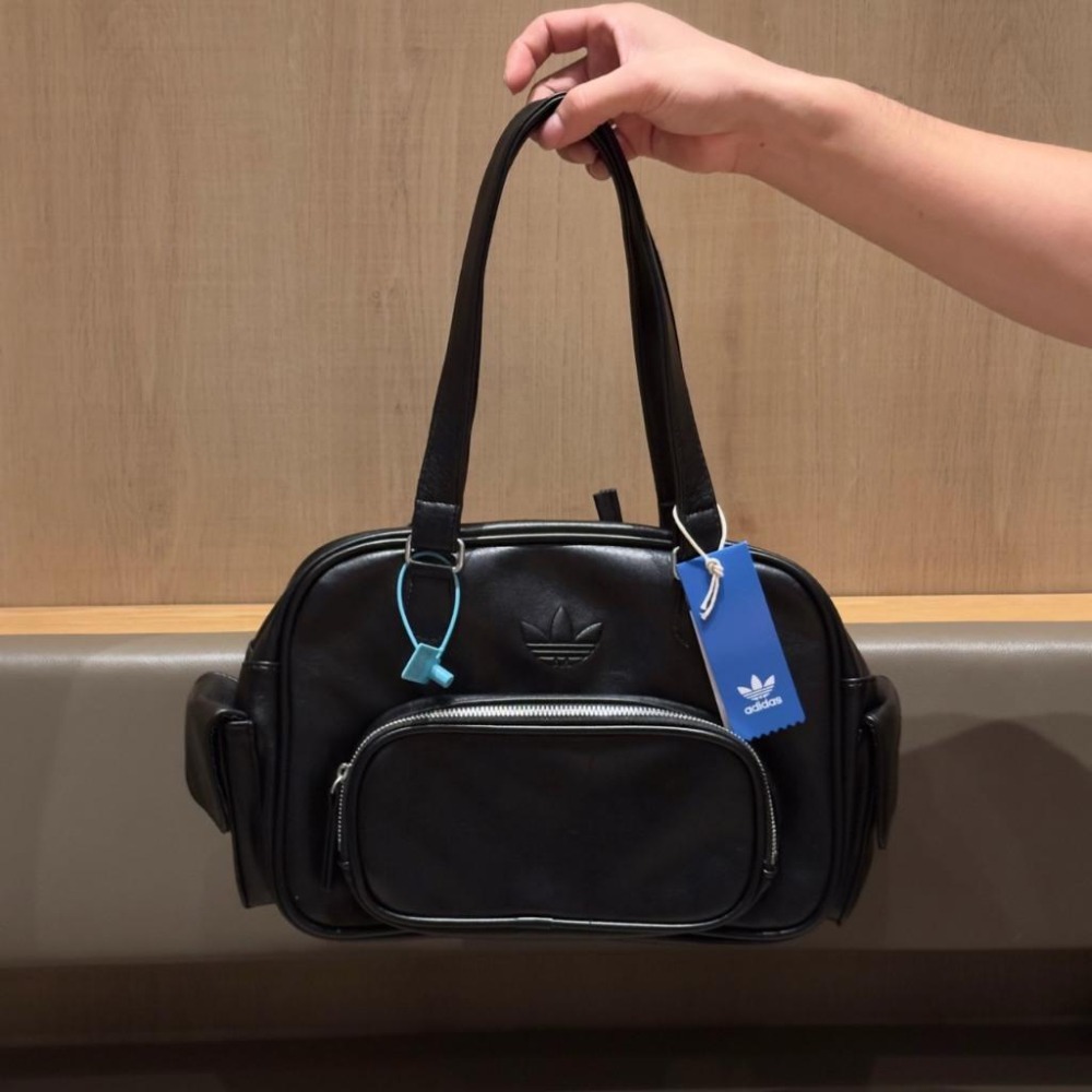 【季得運動】adidas三葉草復古風 大容量 皮質挎包*黑 咖啡。509108F-細節圖5