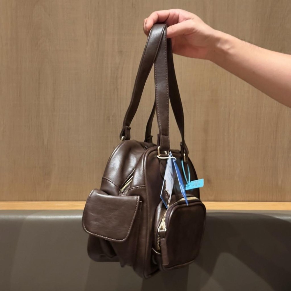 【季得運動】adidas三葉草復古風 大容量 皮質挎包*黑 咖啡。509108F-細節圖7