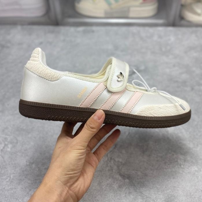 【季得運動】Adidas Samba Jane 瑪麗珍款 板鞋運動鞋 粉白 *EU36-42。51066D-細節圖3