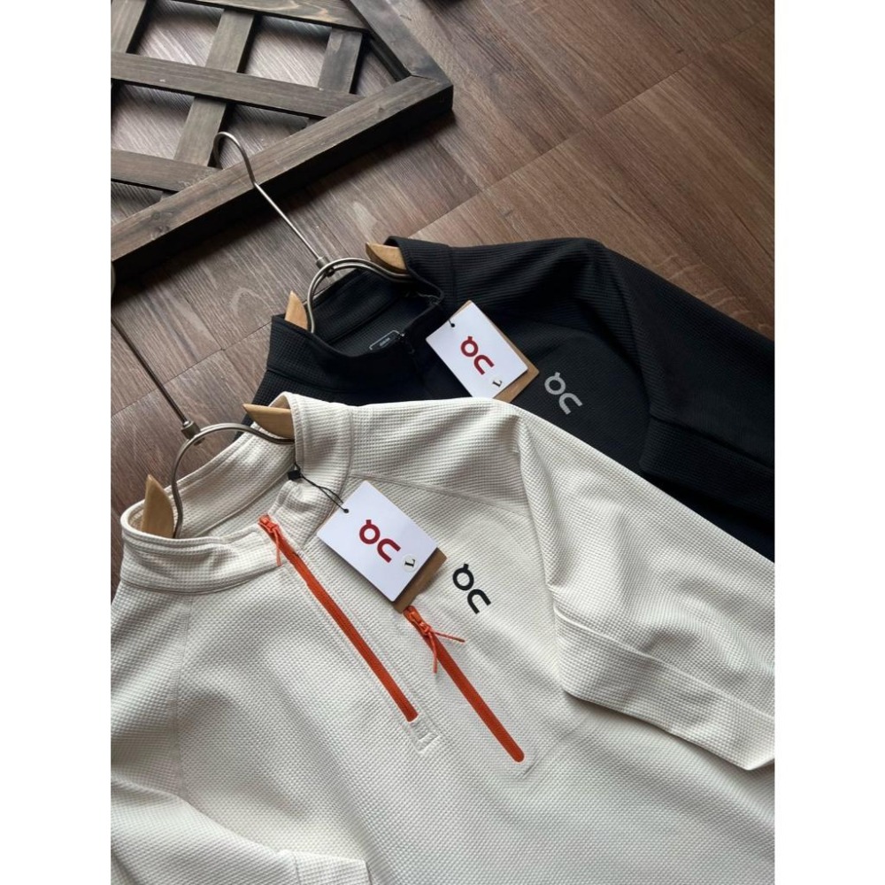 【季得運動】On昂跑 Climate Shirt 休閒運動健身 半拉式長T  黑色 米白＊M-3XL。50908C-細節圖3