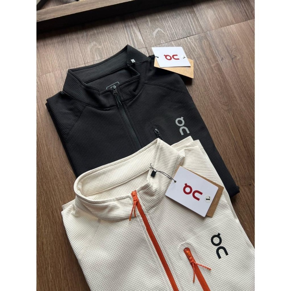 【季得運動】On昂跑 Climate Shirt 休閒運動健身 半拉式長T  黑色 米白＊M-3XL。50908C-細節圖7