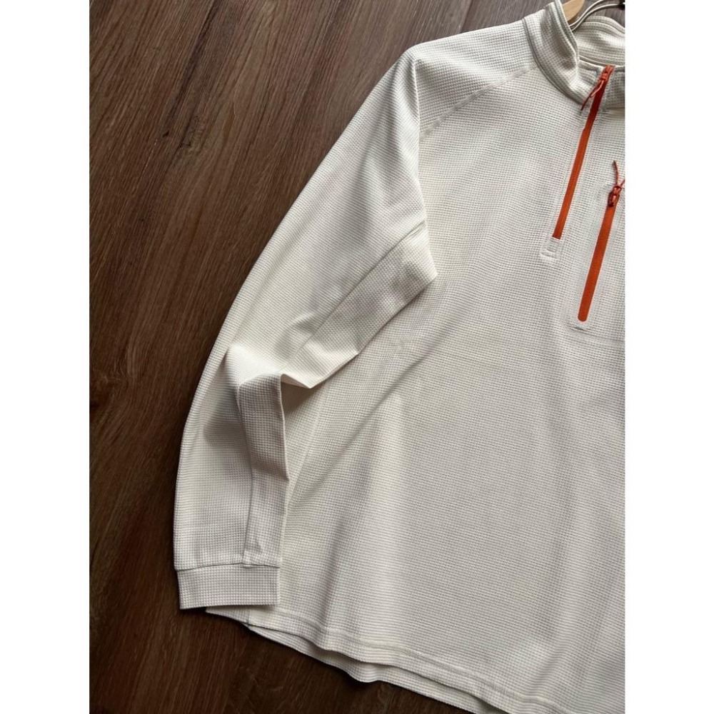 【季得運動】On昂跑 Climate Shirt 休閒運動健身 半拉式長T  黑色 米白＊M-3XL。50908C-細節圖8