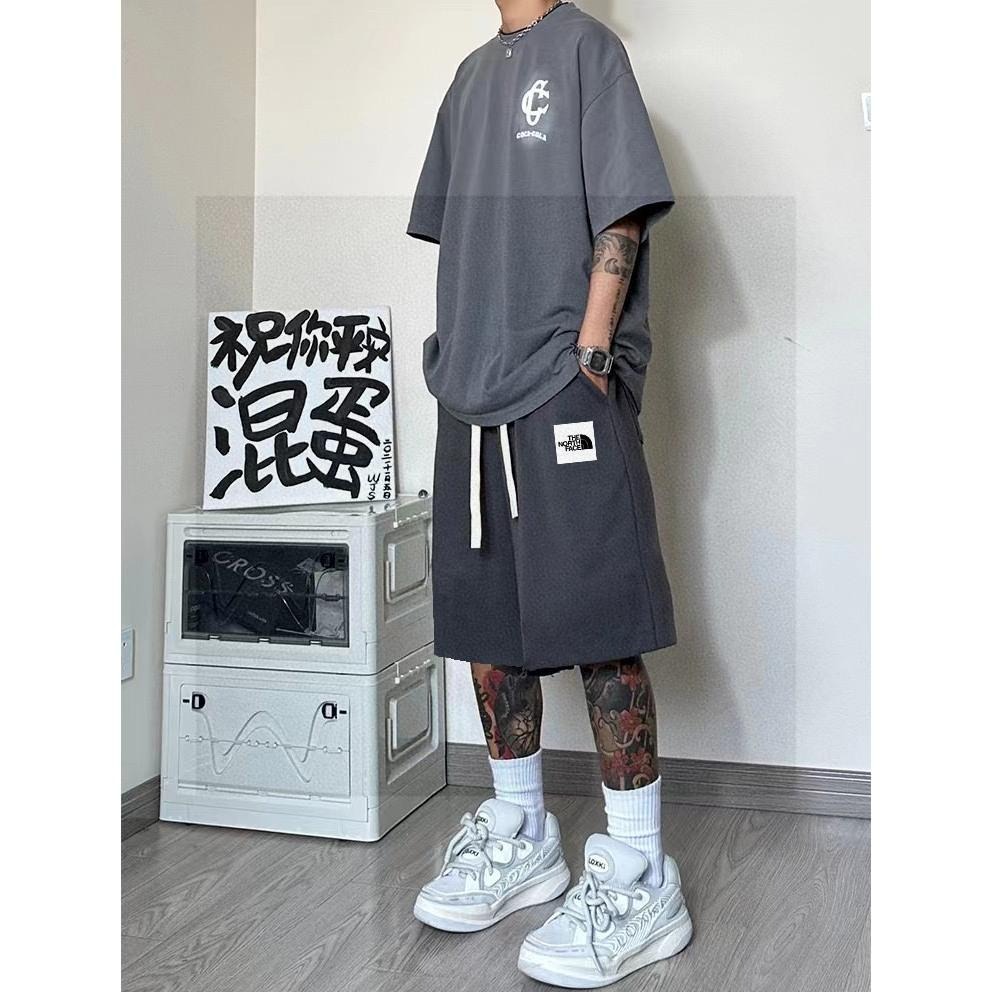 【季得運動】THE NORTH FACE 北面基本方形印花 男女同款短褲 *黑 灰*M-XL。509145B-細節圖2